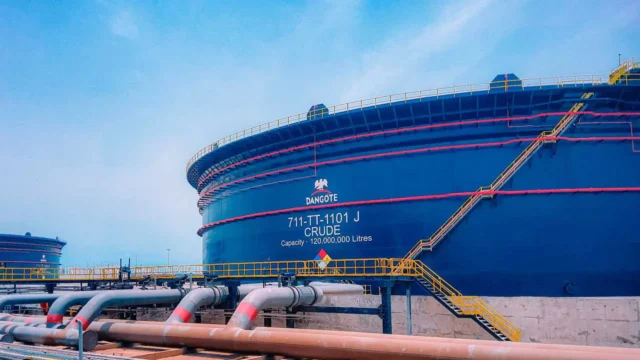 Mixed feelings as Dangote Refinery begins fuel distribution nationwide || Peakvibez.com